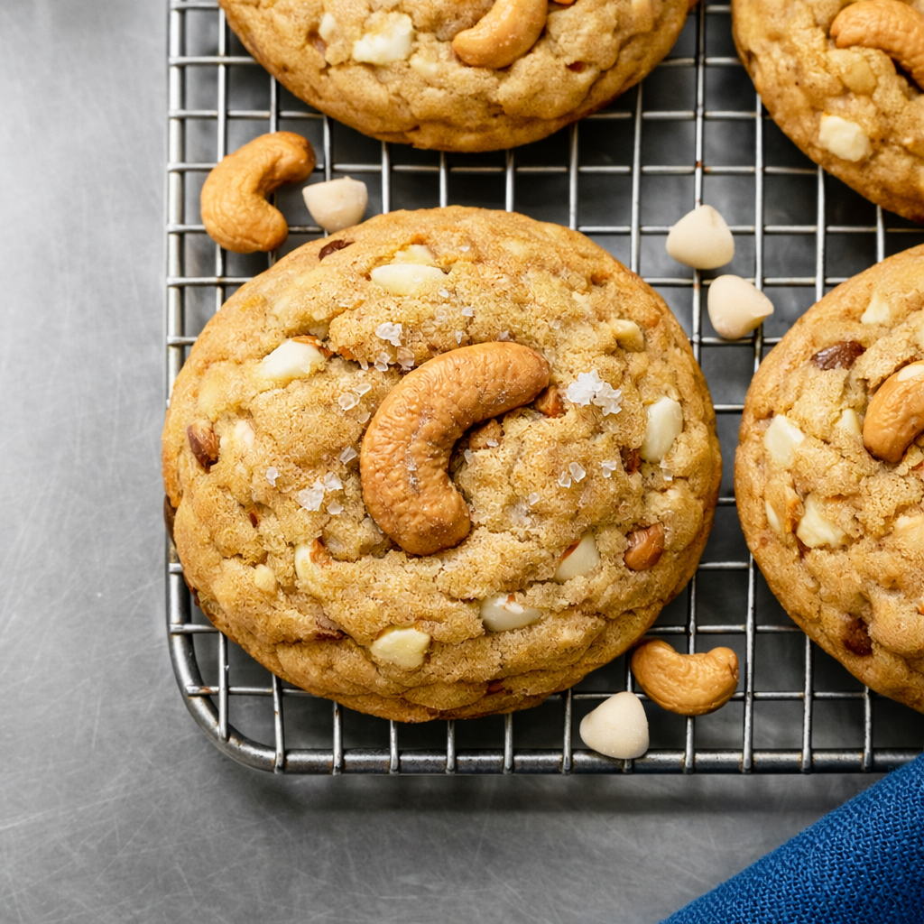 White Chocolate Cashew (The Gentry)